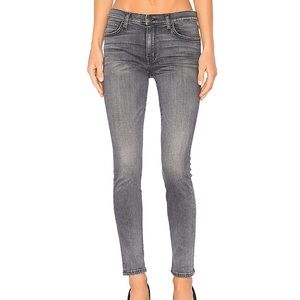 New Current/Elliott The Highwaist Stilletto Jeans